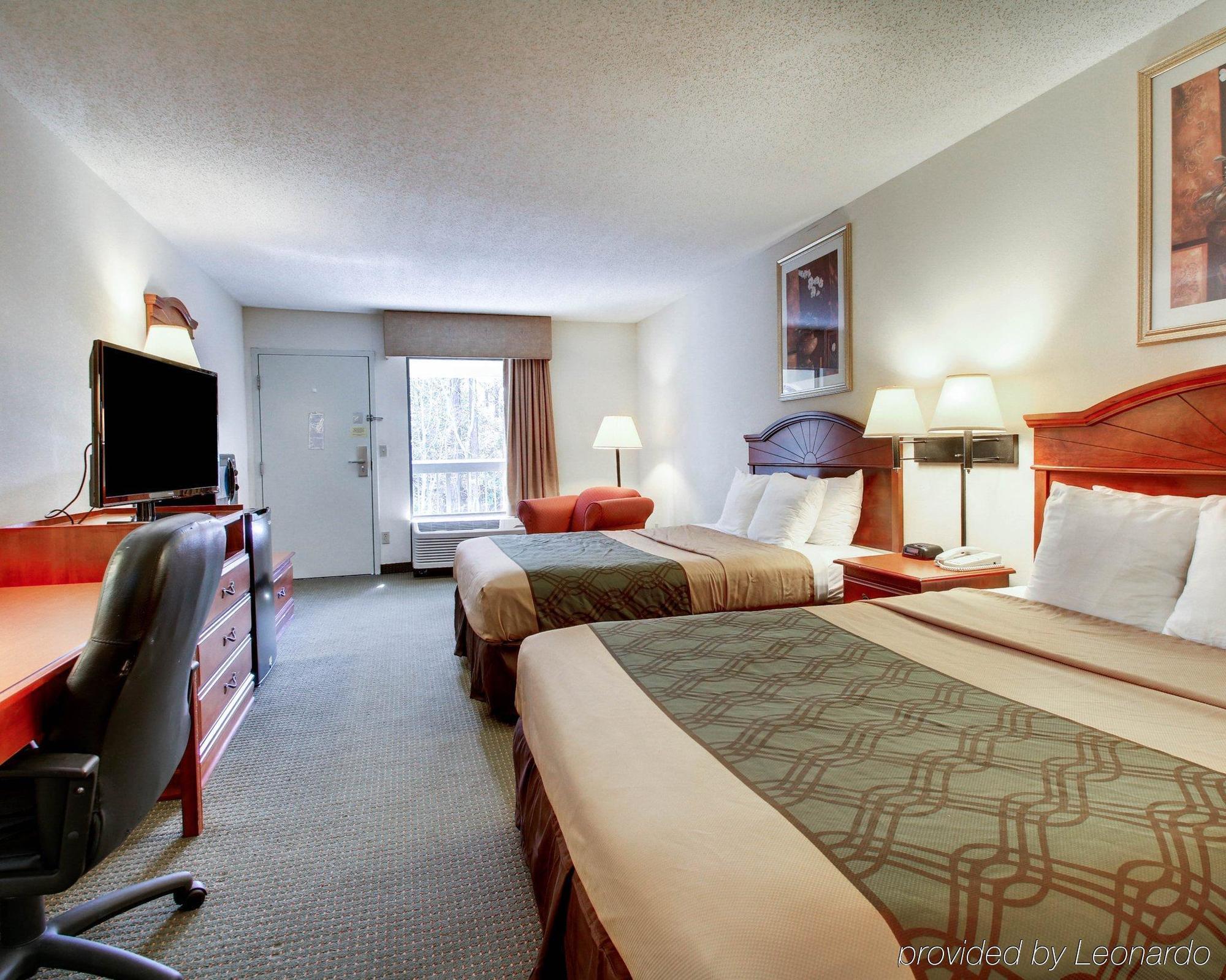 Econo Lodge Inn & Suites Gulfport Zewnętrze zdjęcie