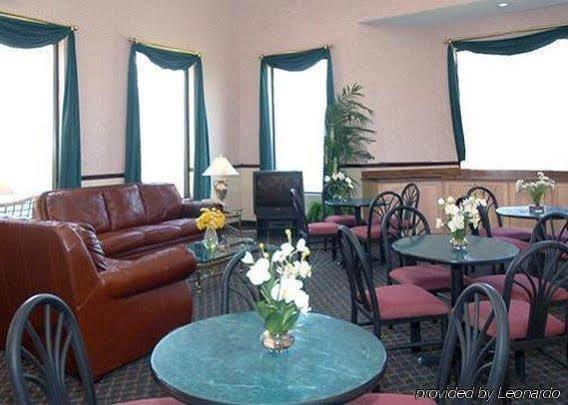 Econo Lodge Inn & Suites Gulfport Zewnętrze zdjęcie
